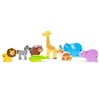 Safari animals in box